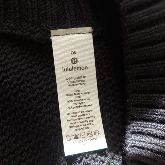 Lululemon Merino Wool Ladies Black Zip Up Pancho O/S Pretty! Good Condition - Picture 10 of 10